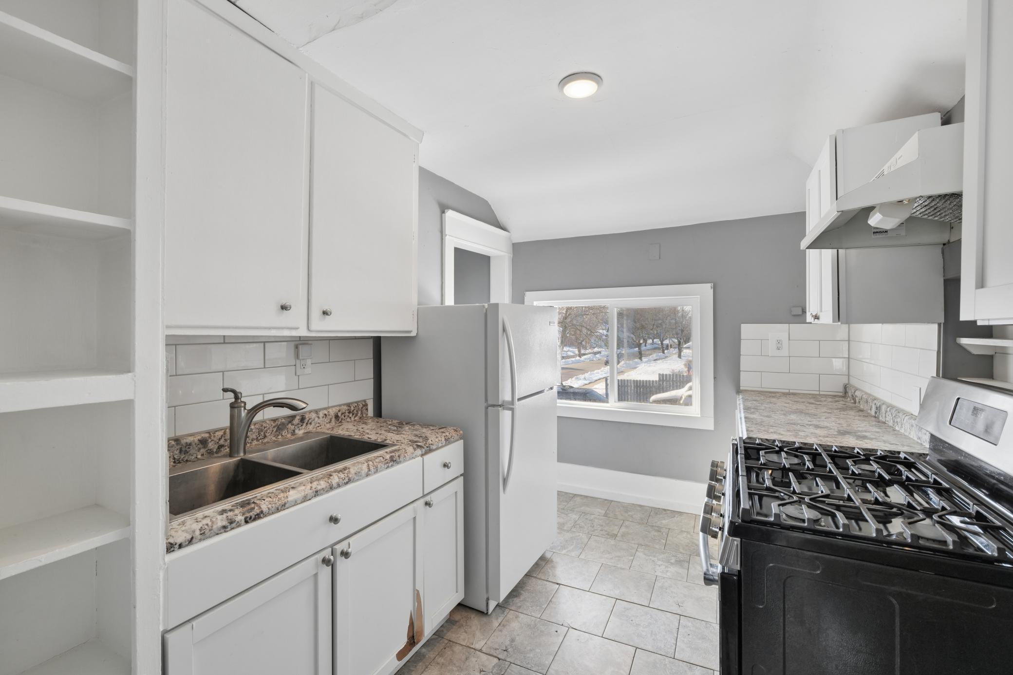 1120 4th Street Southeast Rochester, MN 55904 - Photo 12 of 19