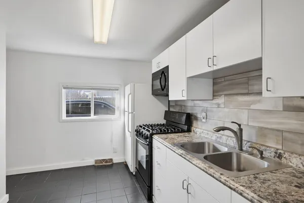 $319,500 | 1120 4th Street Southeast, Rochester, MN 55904