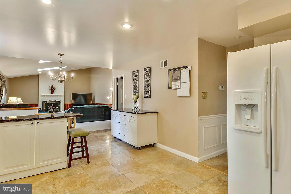 15608 Good Hope Road Silver Spring, MD 20905 - Photo 6 of 30 Kitchen