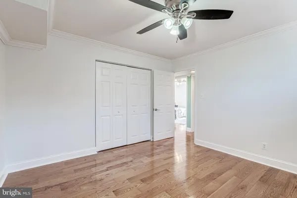 $319,999 | 517 North Armistead Street, Unit 303, Alexandria, VA 22312