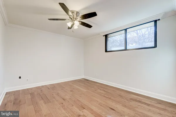 $319,999 | 517 North Armistead Street, Unit 303, Alexandria, VA 22312