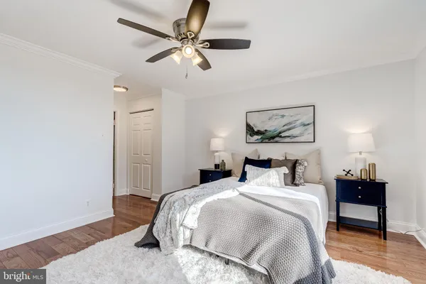 $319,999 | 517 North Armistead Street, Unit 303, Alexandria, VA 22312