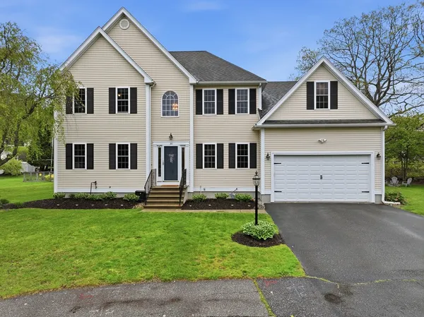 $939,000 | 30 Wright Drive, Marlborough, MA 01752