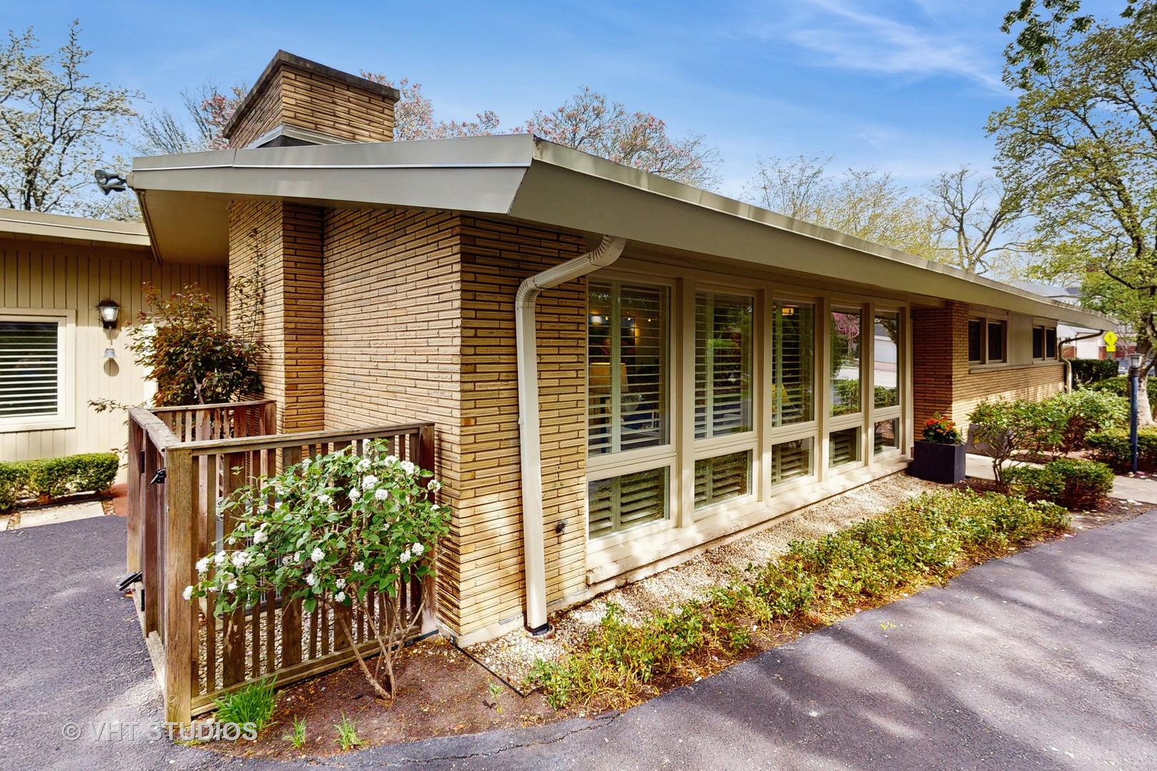 1321 Sheridan Road Wilmette, IL 60091 - Photo 4 of 36 a house with trees in the background
