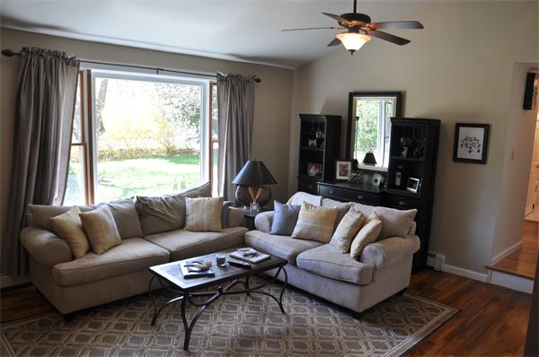 8 Appledor Road Framingham, MA 01701 - Photo 3 of 21 Gallery Image 3
