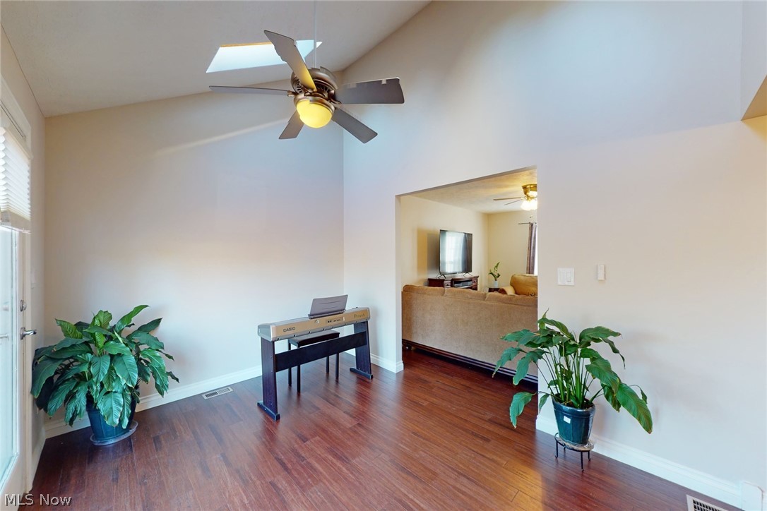 25080 Tryon Road Bedford, OH 44146 - Photo 12 of 34 Gallery Image 12