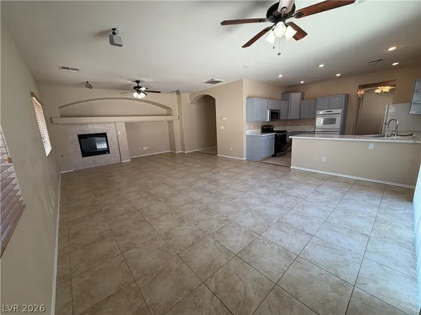 $2,995 | 4429 Rockaway Beach Street, Las Vegas, NV 89129