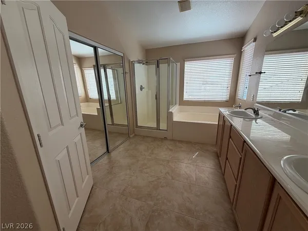 $2,995 | 4429 Rockaway Beach Street, Las Vegas, NV 89129