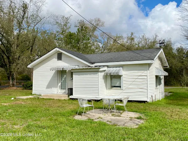 $229,000 | 149 Grover Barrett Road, Picayune, MS 39466