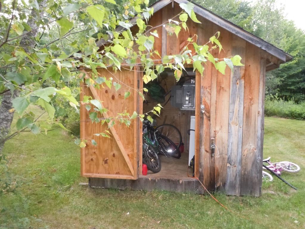 6013 River Road Troy, VT 05859 - Photo 4 of 18