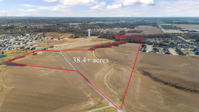 $2,000,000 | 1240 Pausch Road, O'Fallon, IL 62269