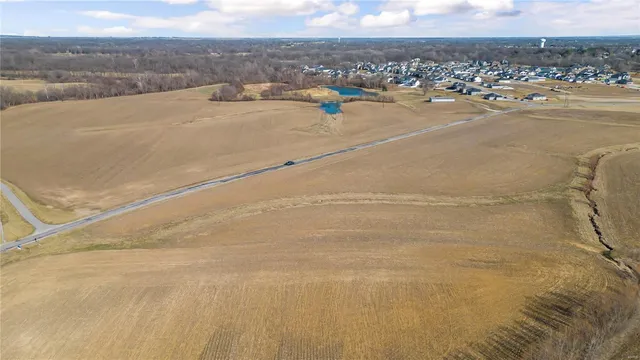 $2,000,000 | 1240 Pausch Road, O'Fallon, IL 62269