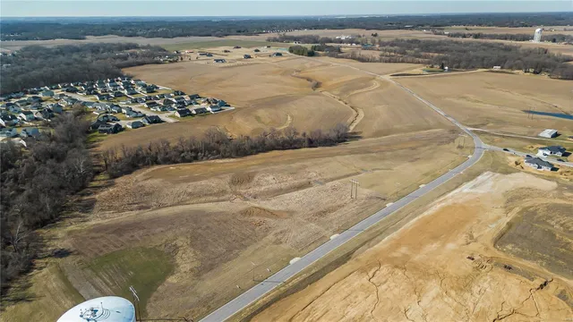 $2,000,000 | 1240 Pausch Road, O'Fallon, IL 62269