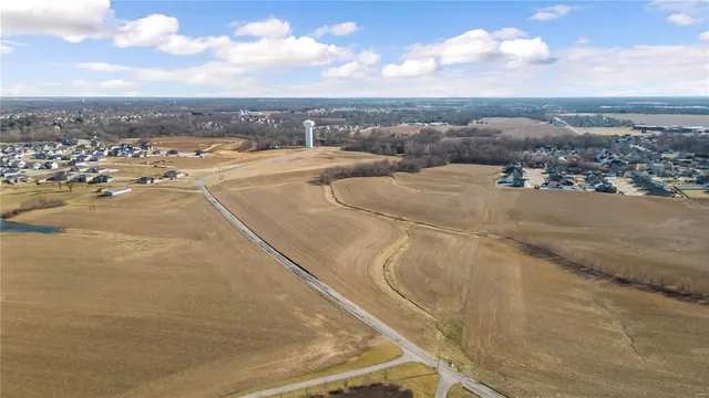 $2,000,000 | 1240 Pausch Road, O'Fallon, IL 62269