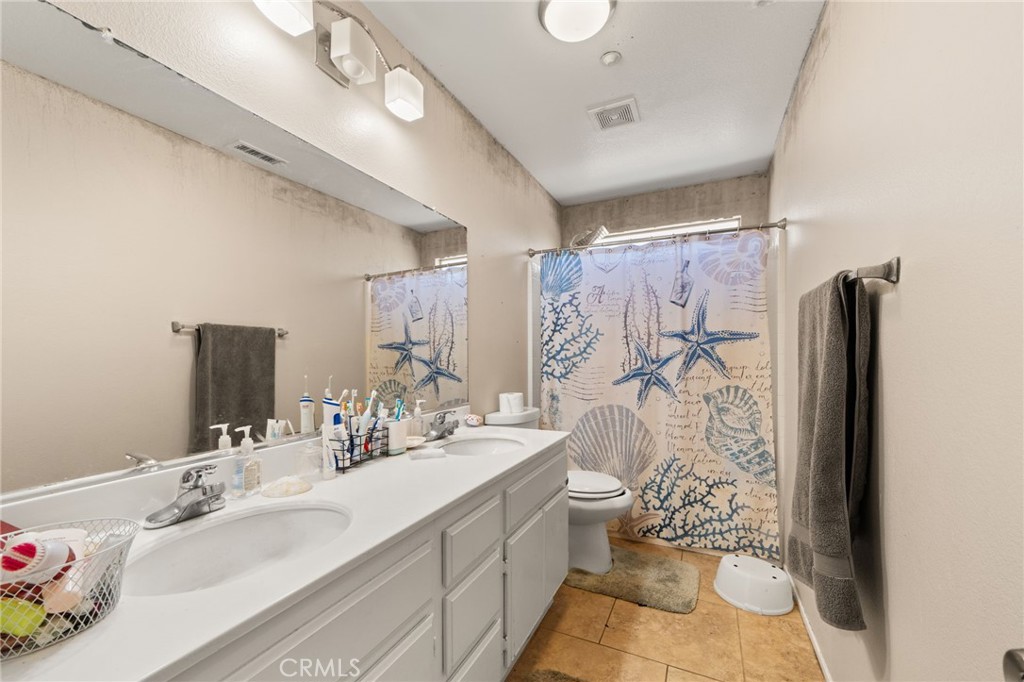 8028 La Crosse Way Riverside, CA 92508 - Photo 18 of 42