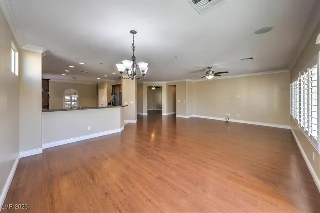 $2,400 | 2219 Bannerwood Street, Henderson, NV 89044