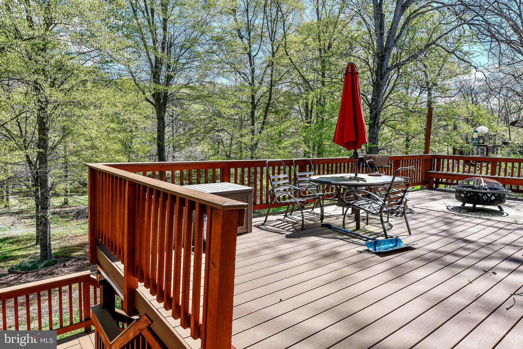 7809 Lake Drive Manassas, VA 20111 - Photo 19 of 44 a view of outdoor space with seating space
