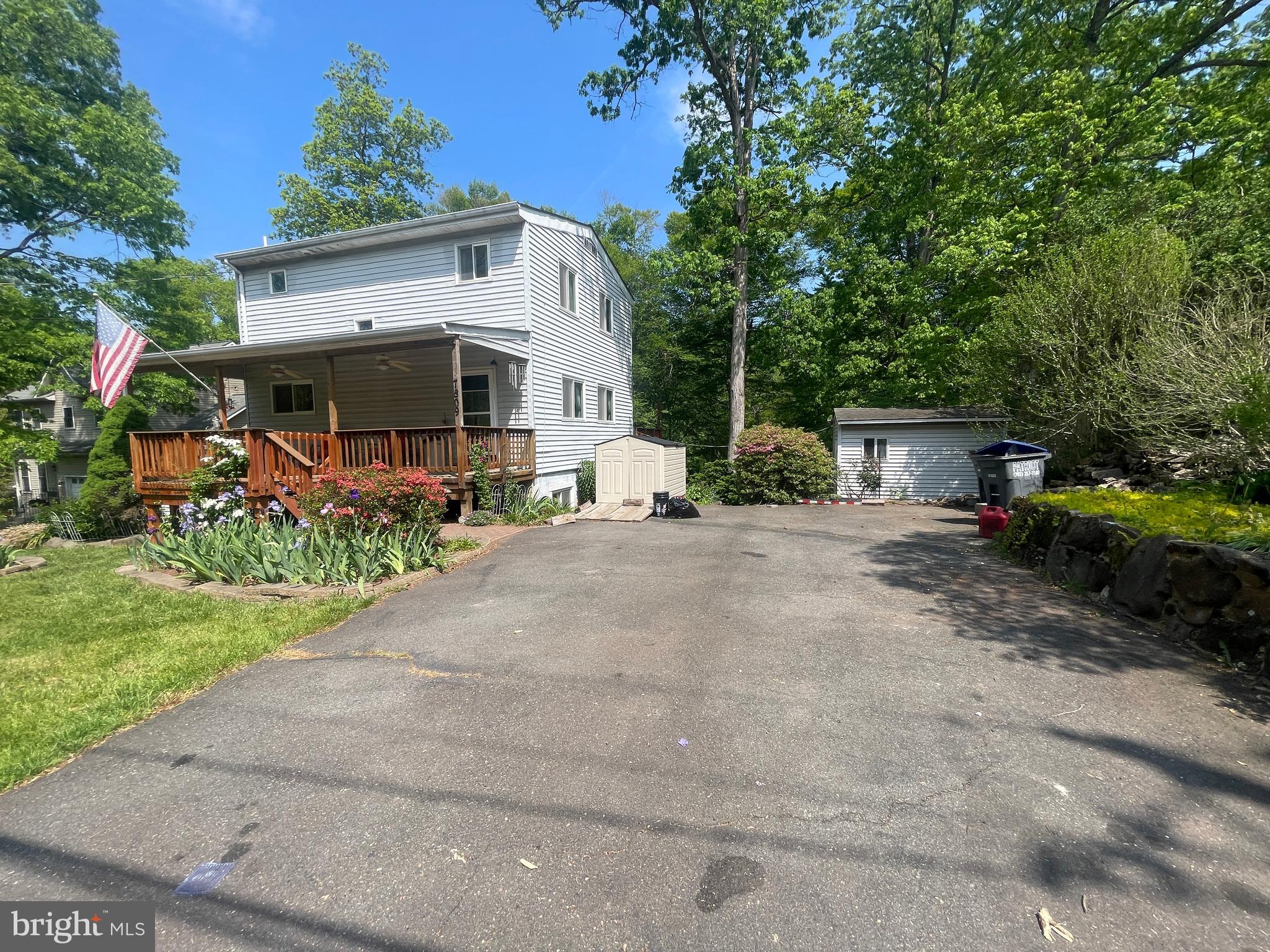 7809 Lake Drive Manassas, VA 20111 - Photo 44 of 44 a view of house and outdoor space