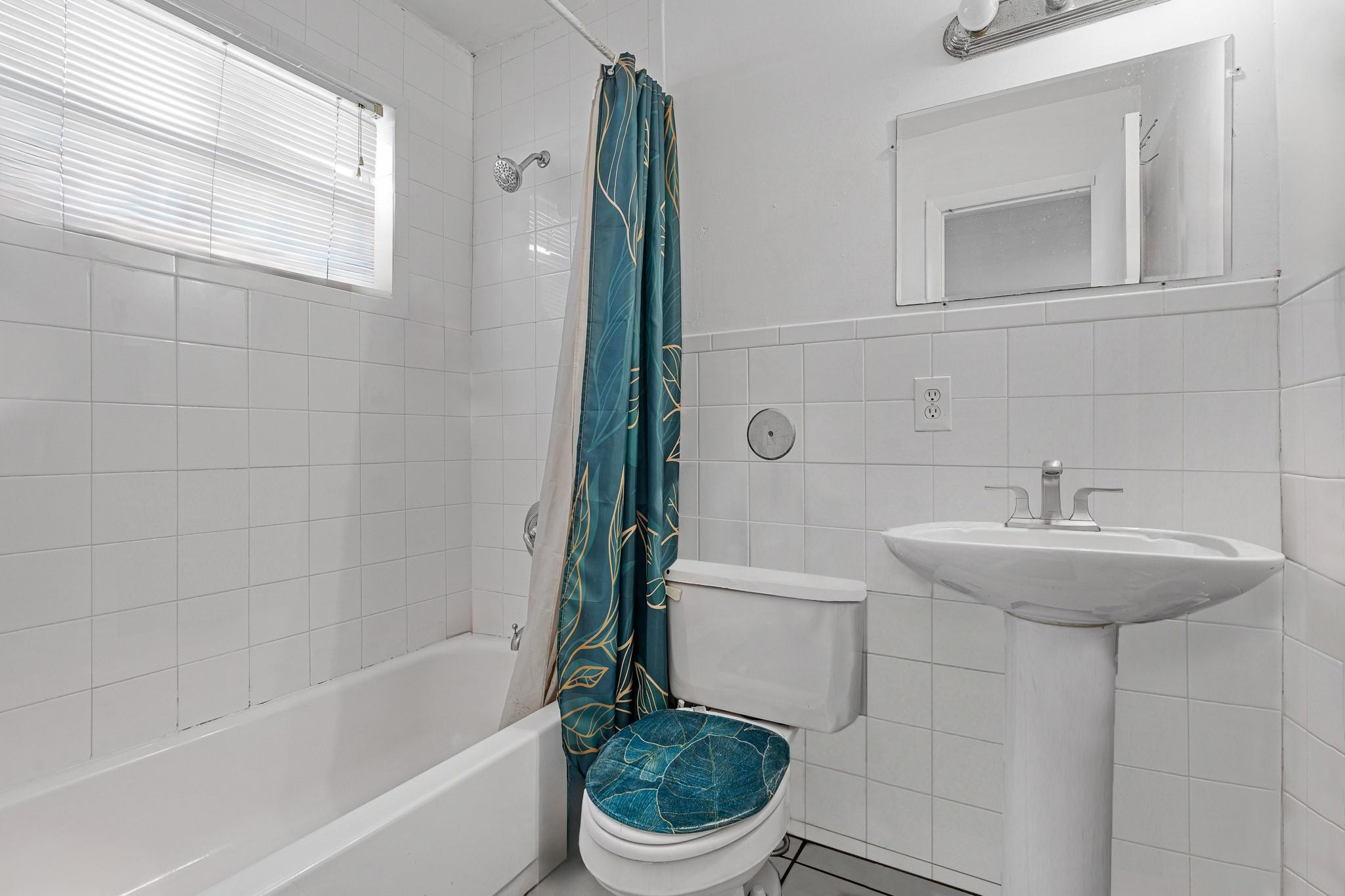 9375 Southwest 40th Terrace, Unit 107 Miami, FL 33165 - Photo 18 of 18 Photo 18