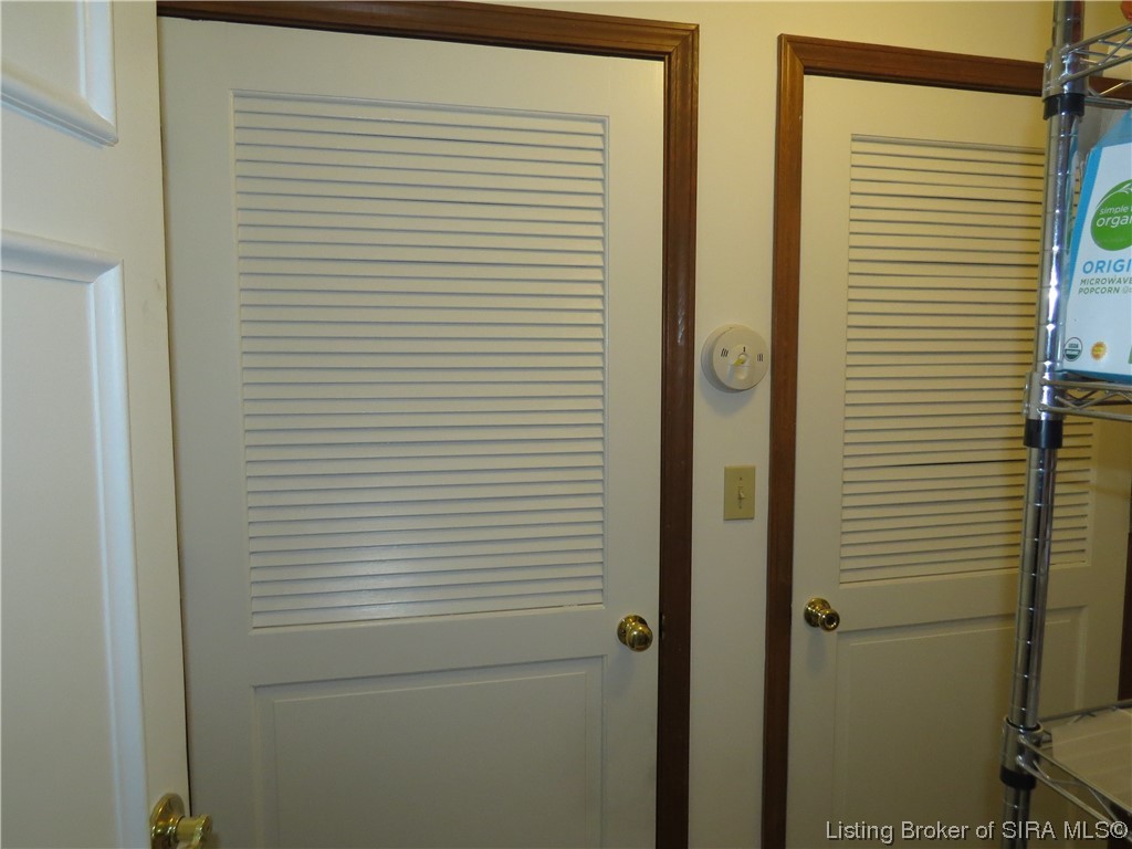 2900 Middle Road, Unit 28 Jeffersonville, IN 47130 - Photo 23 of 25 Gallery Image 23