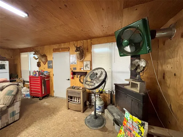 $595,000 | 235 Private Road 6912, Colmesneil, TX 75938