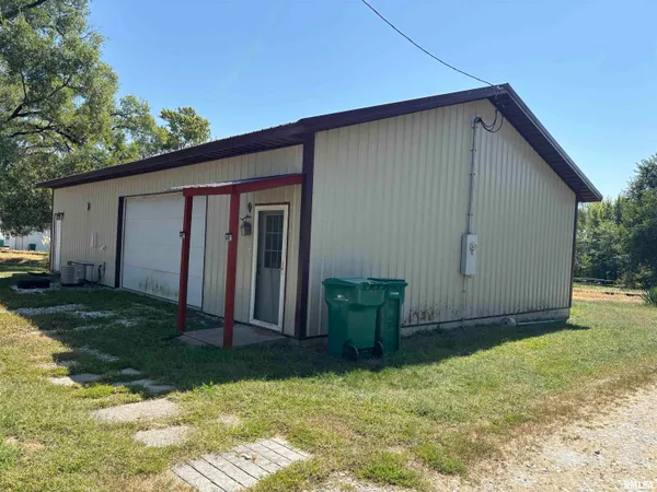 $45,000 | 111 East South Street, Ipava, IL 61441