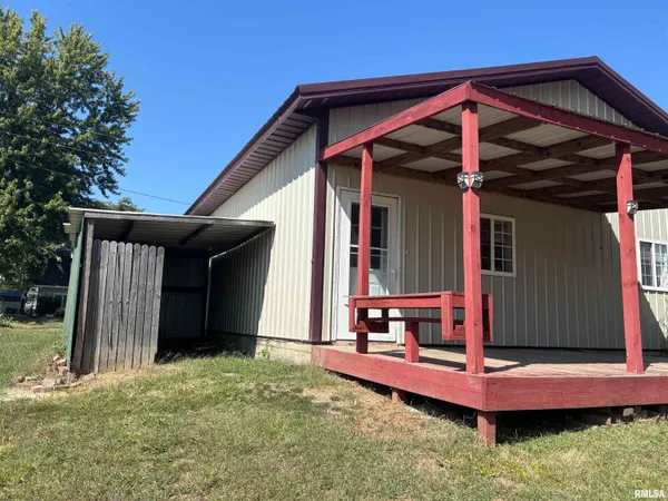 $45,000 | 111 East South Street, Ipava, IL 61441