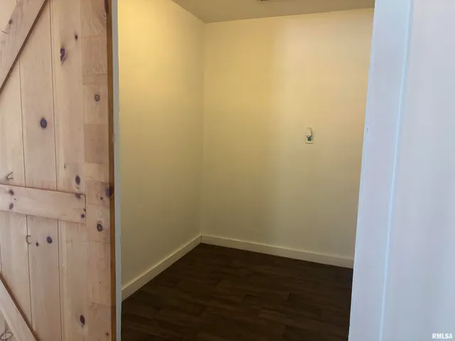 $52,000 | 111 East South Street, Ipava, IL 61441