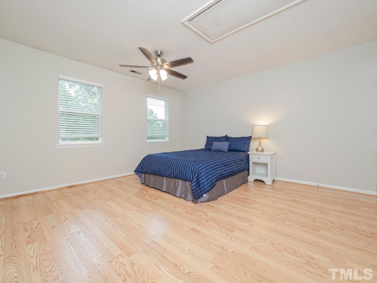 5403 Pine Top Circle Raleigh, NC 27612 - Photo 12 of 26 Gallery Image 12