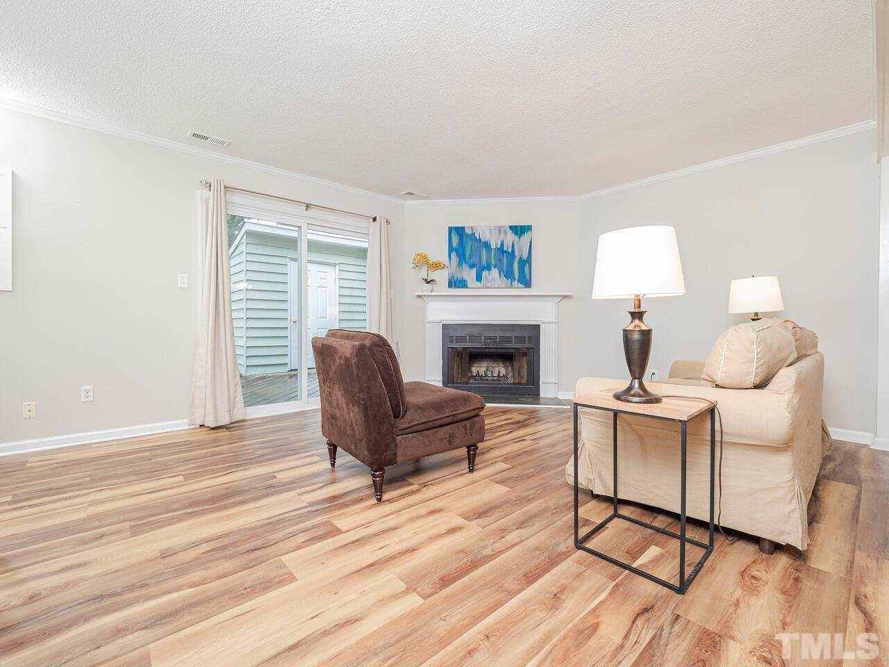 5403 Pine Top Circle Raleigh, NC 27612 - Photo 9 of 26 Gallery Image 9
