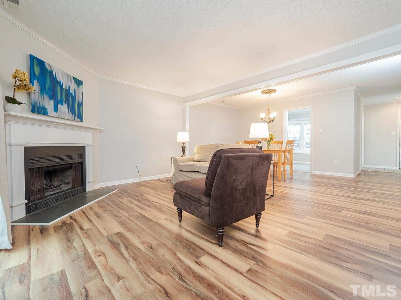 5403 Pine Top Circle Raleigh, NC 27612 - Photo 10 of 26 Gallery Image 10