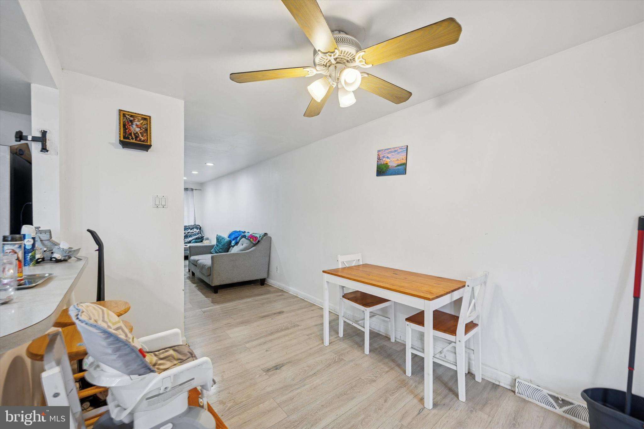 1946 Carter Road Folcroft, PA 19032 - Photo 8 of 26 a room with furniture and a chandelier fan