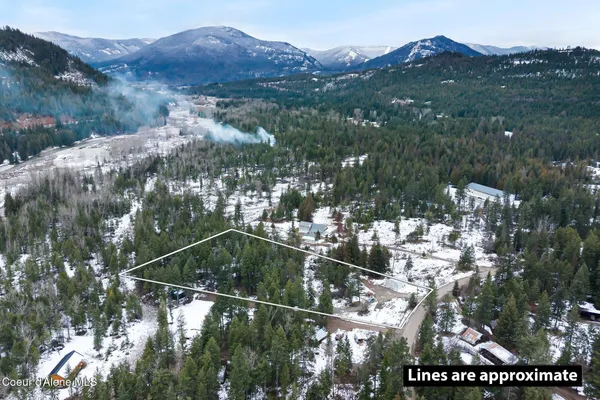 $379,900 | 582 Mountain View Road, Clark Fork, ID 83811