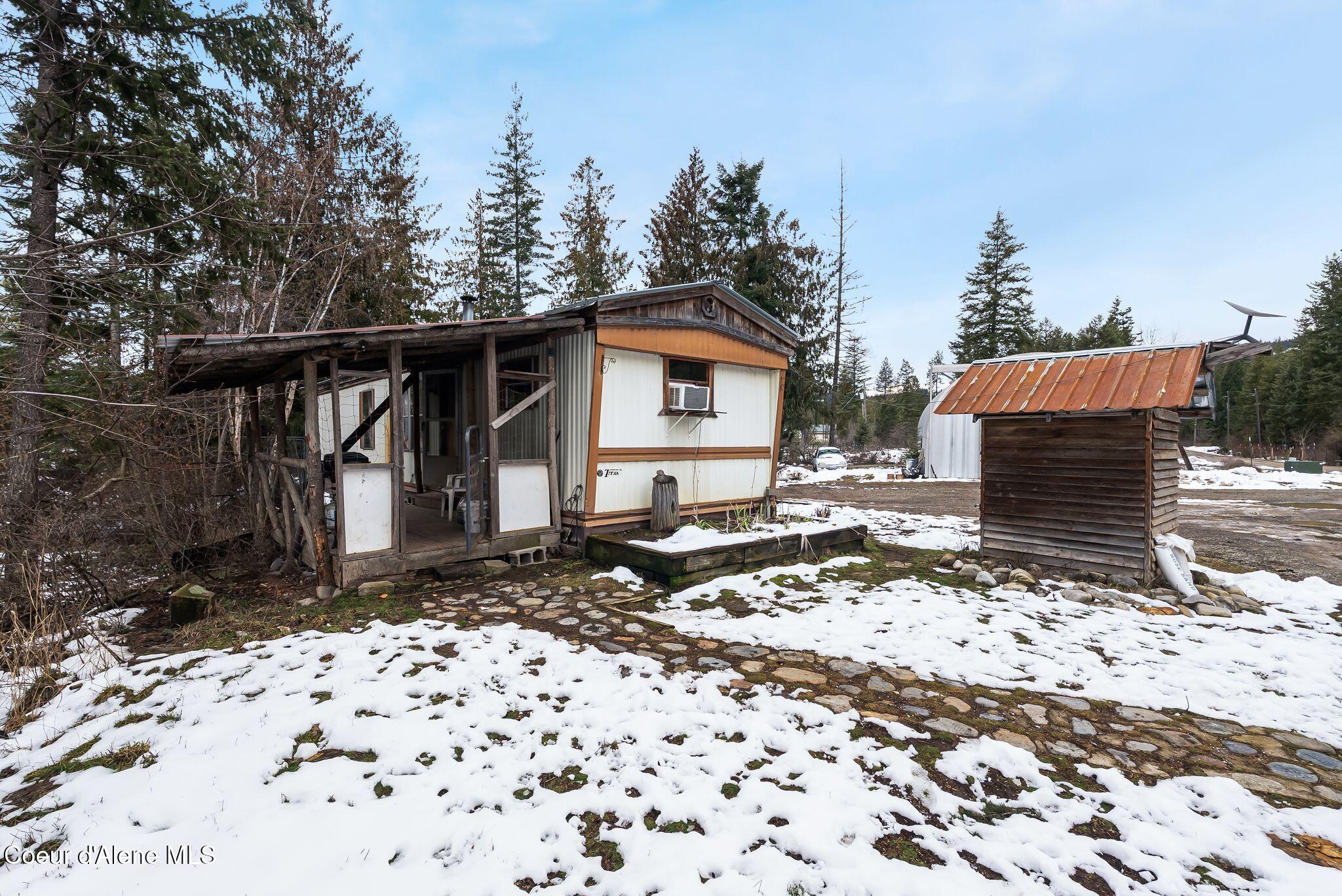 582 Mountain View Road Clark Fork, ID 83811 - Photo 17 of 30 Side View of Home