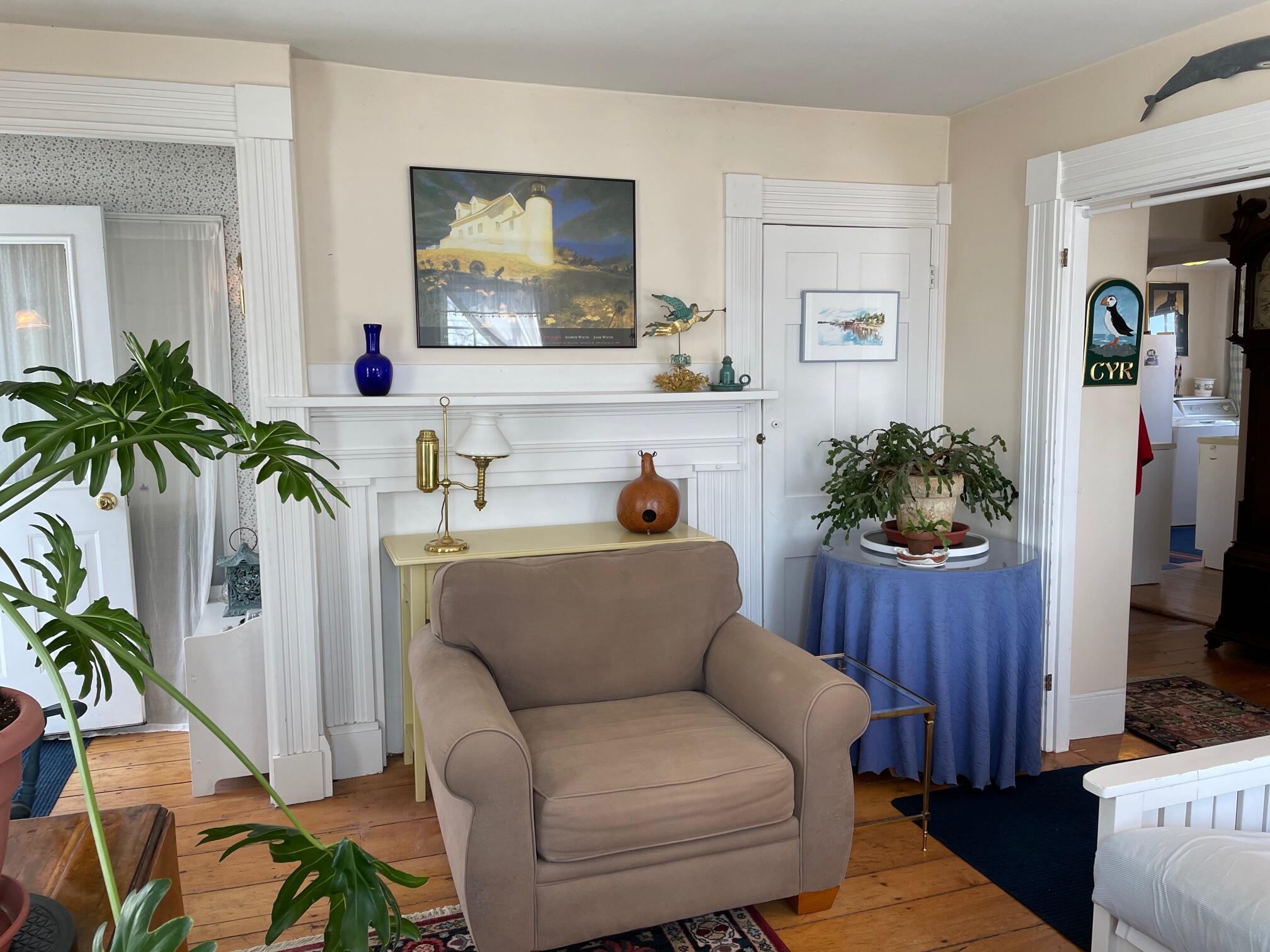 1 Green Street Castine, ME 04421 - Photo 6 of 32 Living room