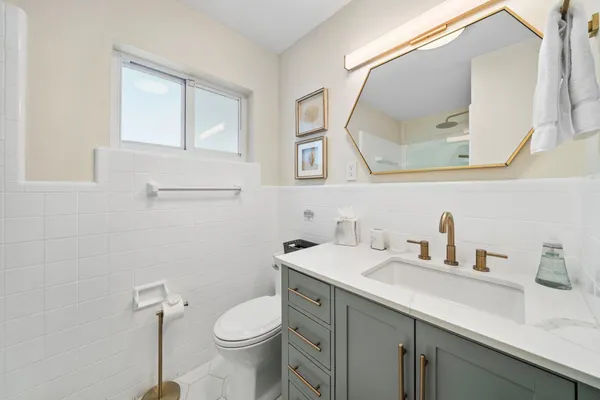 $8,000 | 4804-4806 Northeast 21st Avenue, Fort Lauderdale, FL 33308