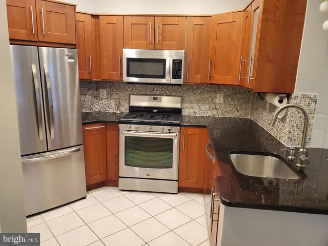 $1,850 | 14309 Climbing Rose Way, Unit 102, Centreville, VA 20121