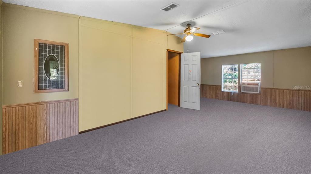 23158 Loop Road Groveland, FL 34736 - Photo 2 of 28 Gallery Image 2
