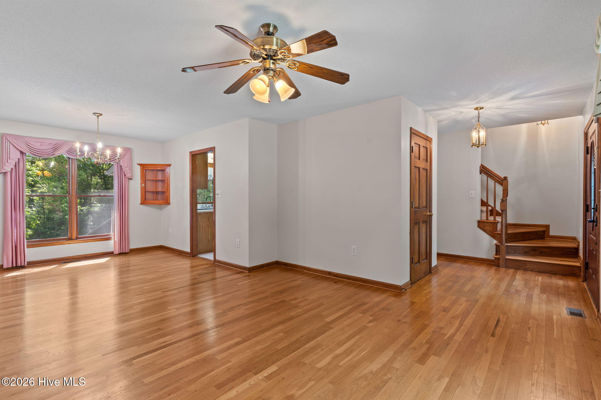 10224 Timber Ridge Court Southeast Leland, NC 28451 - Photo 11 of 55 10-web-or-mls-DSC03458