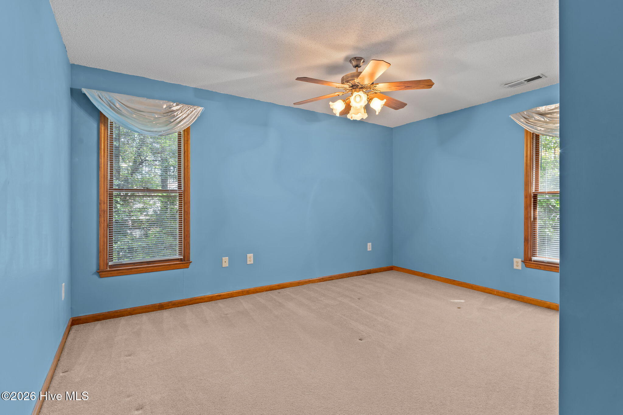 10224 Timber Ridge Court Southeast Leland, NC 28451 - Photo 32 of 55 33-web-or-mls-DSC03554