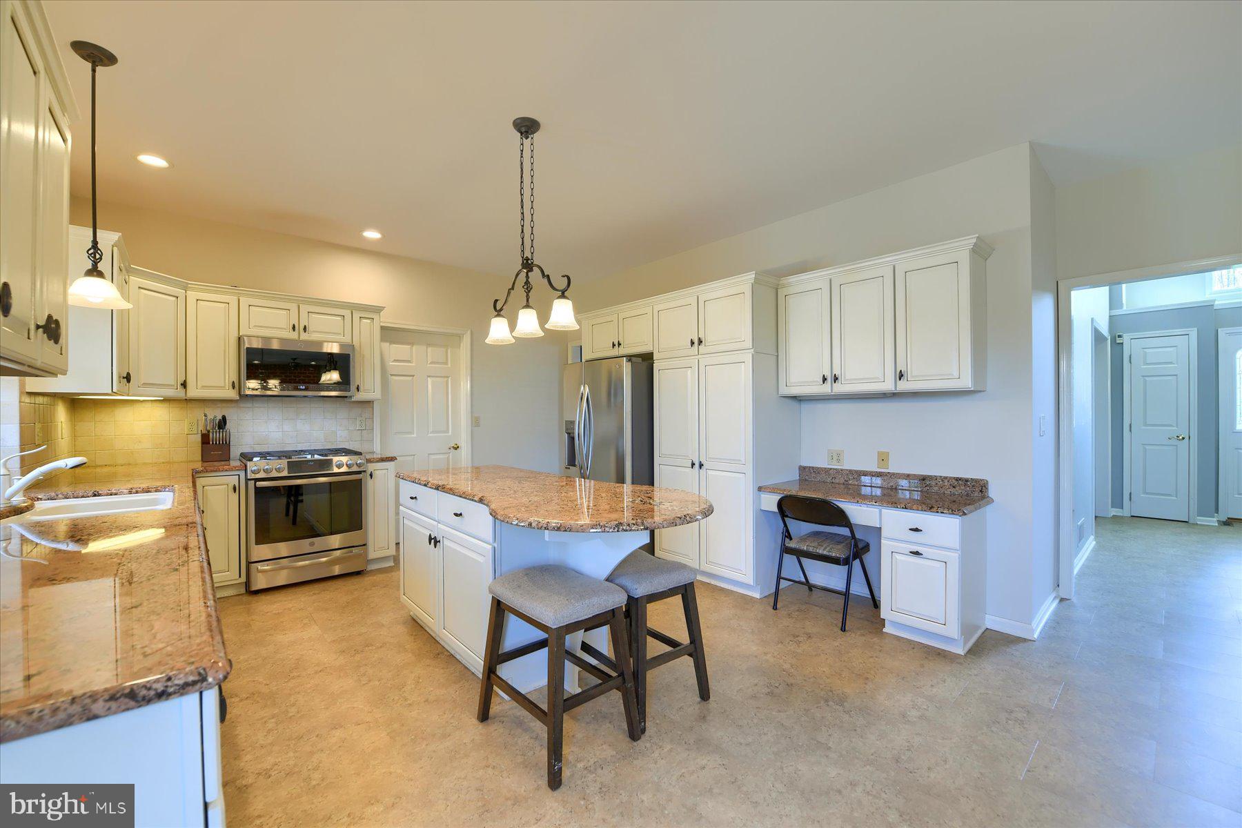6525 Windmere Road Harrisburg, PA 17111 - Photo 20 of 65 Kitchen
