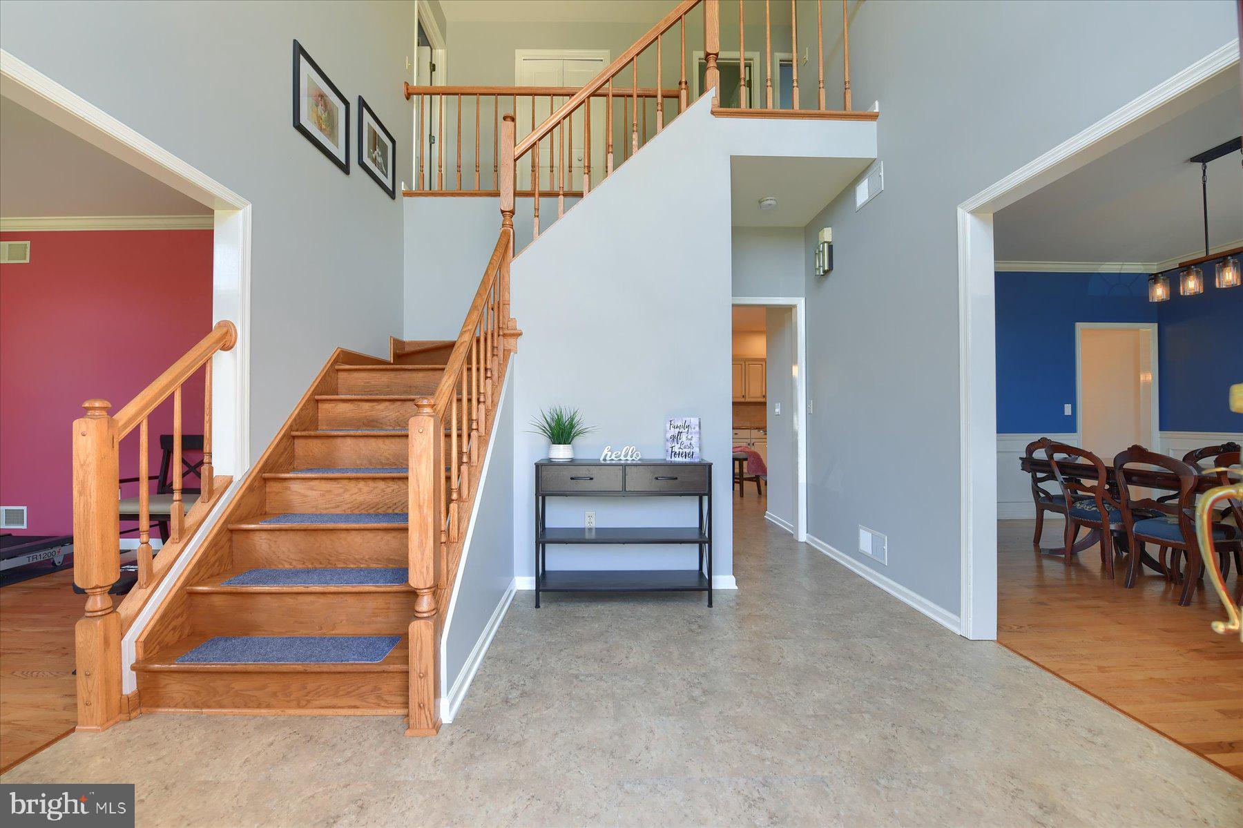 6525 Windmere Road Harrisburg, PA 17111 - Photo 8 of 65 Foyer