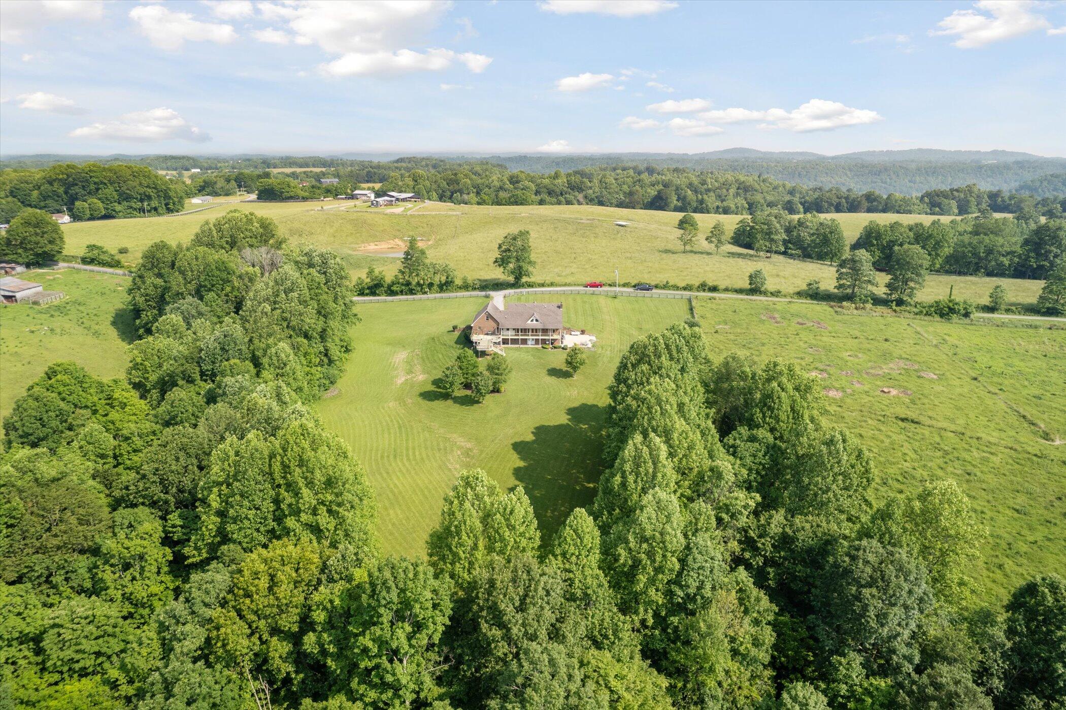 192 Raney Road Yosemite, KY 42566 - Photo 51 of 53 54-192-Raney-Rd-Yosemite-KY-42566-Window