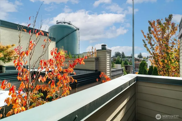 $234,950 | 18102 15th Avenue Northeast, Unit A302, Shoreline, WA 98155