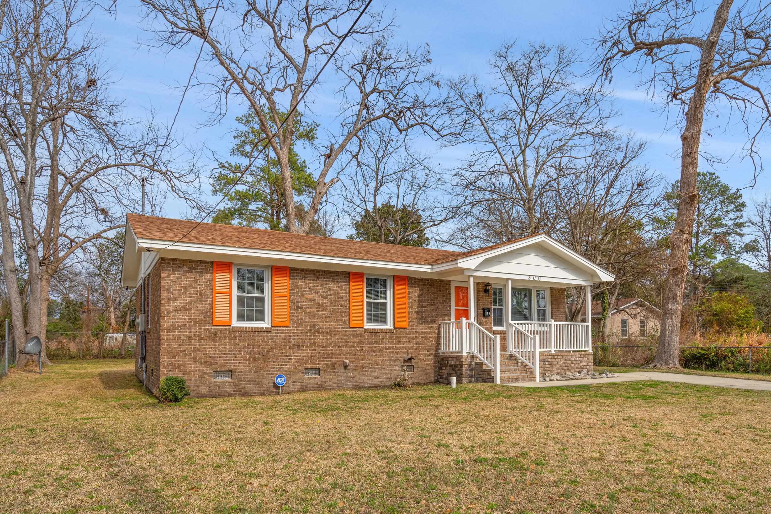 306 West James Street Mullins, SC 29574 - Photo 16 of 31