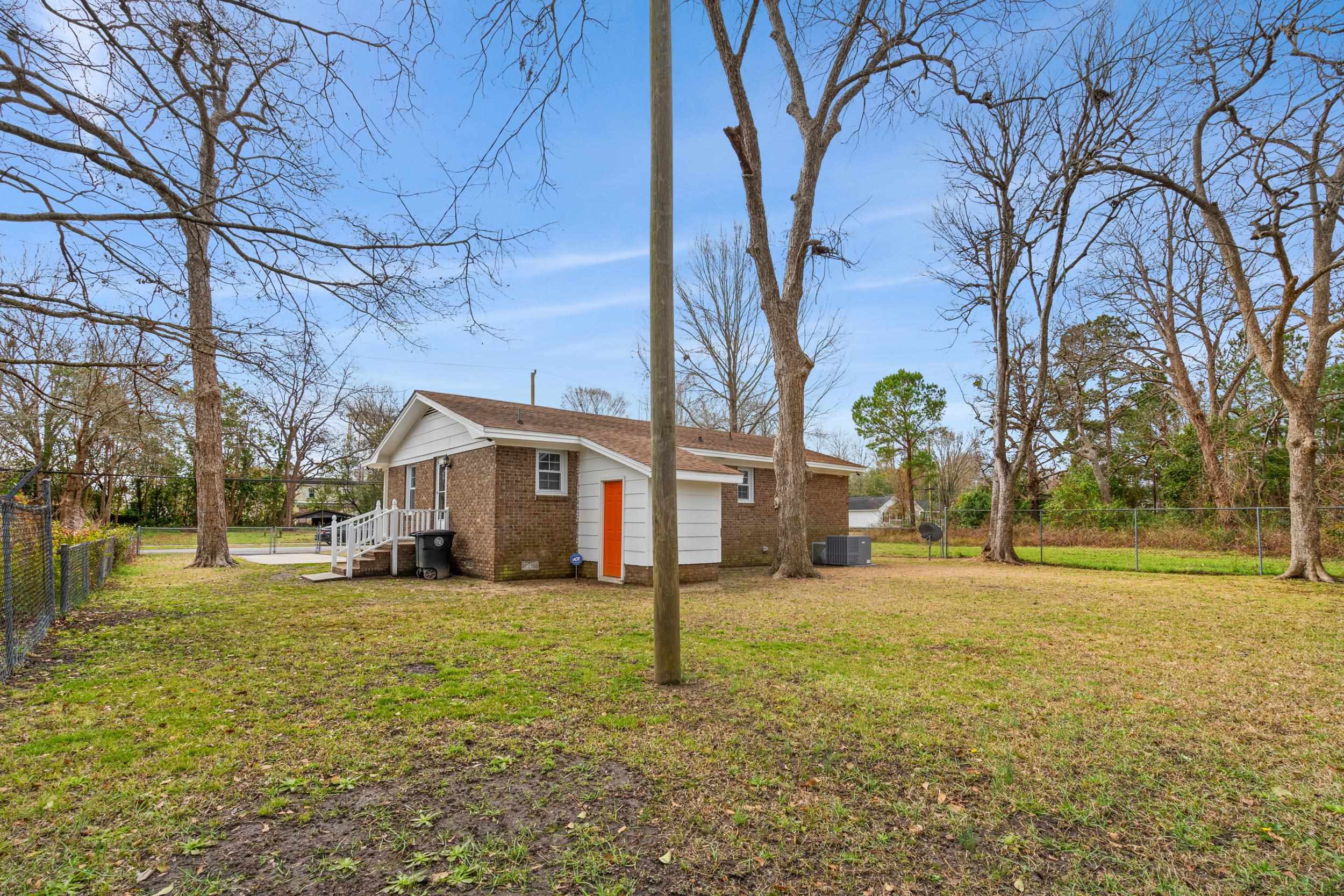 306 West James Street Mullins, SC 29574 - Photo 19 of 31