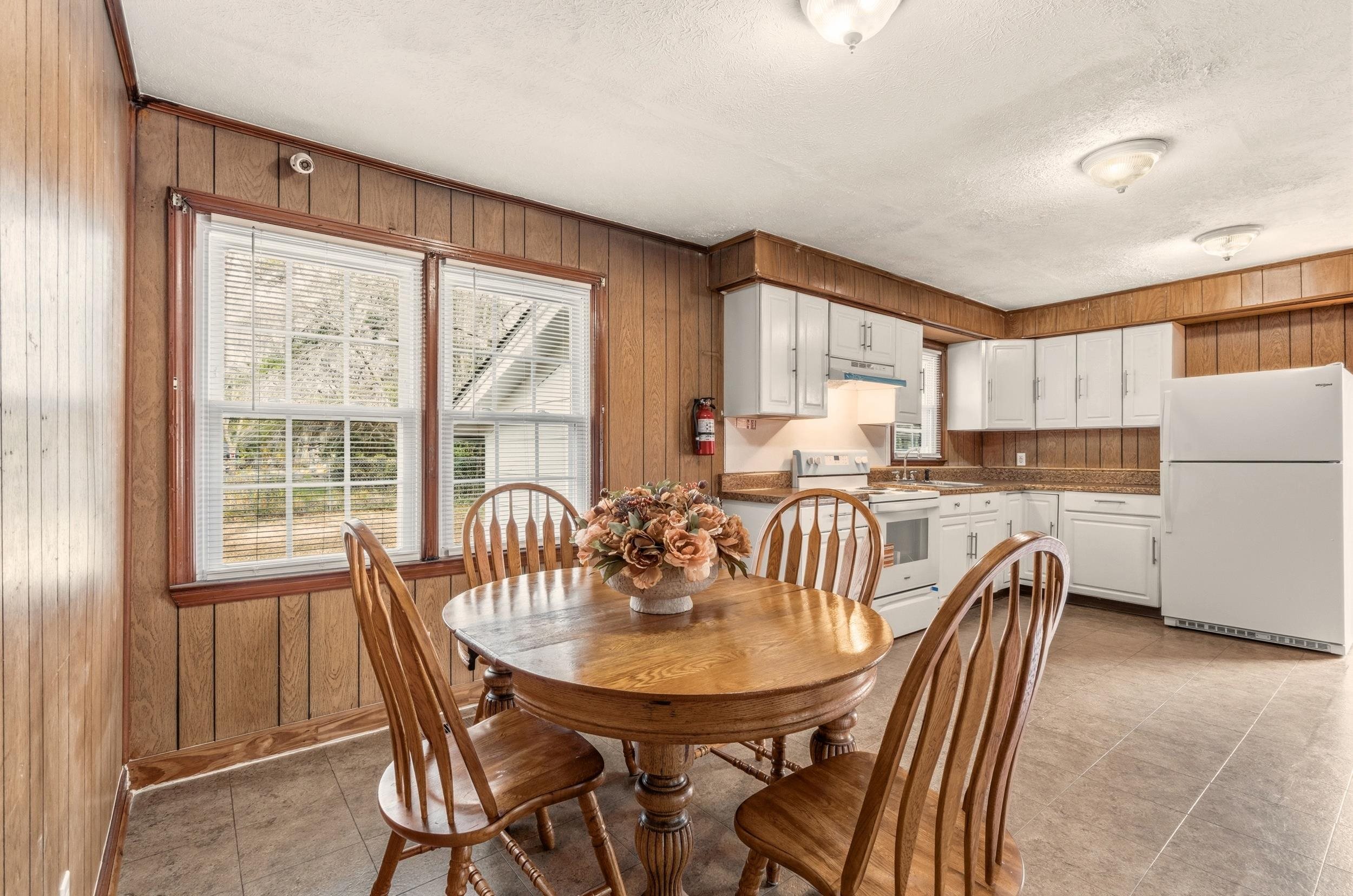 306 West James Street Mullins, SC 29574 - Photo 5 of 31