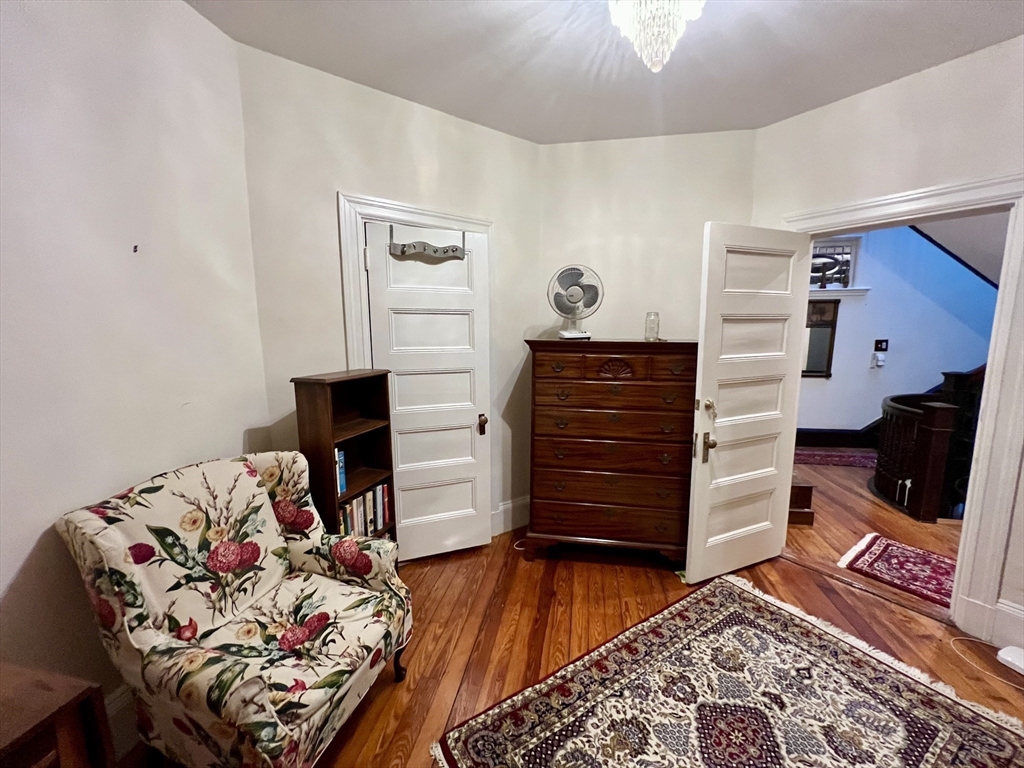 684 Washington Street, Unit 1 Brookline, MA 02446 - Photo 20 of 30