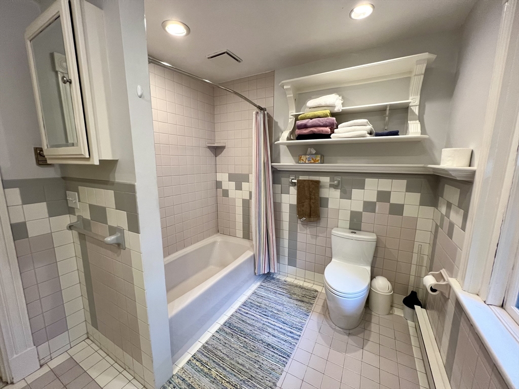 684 Washington Street, Unit 1 Brookline, MA 02446 - Photo 25 of 30