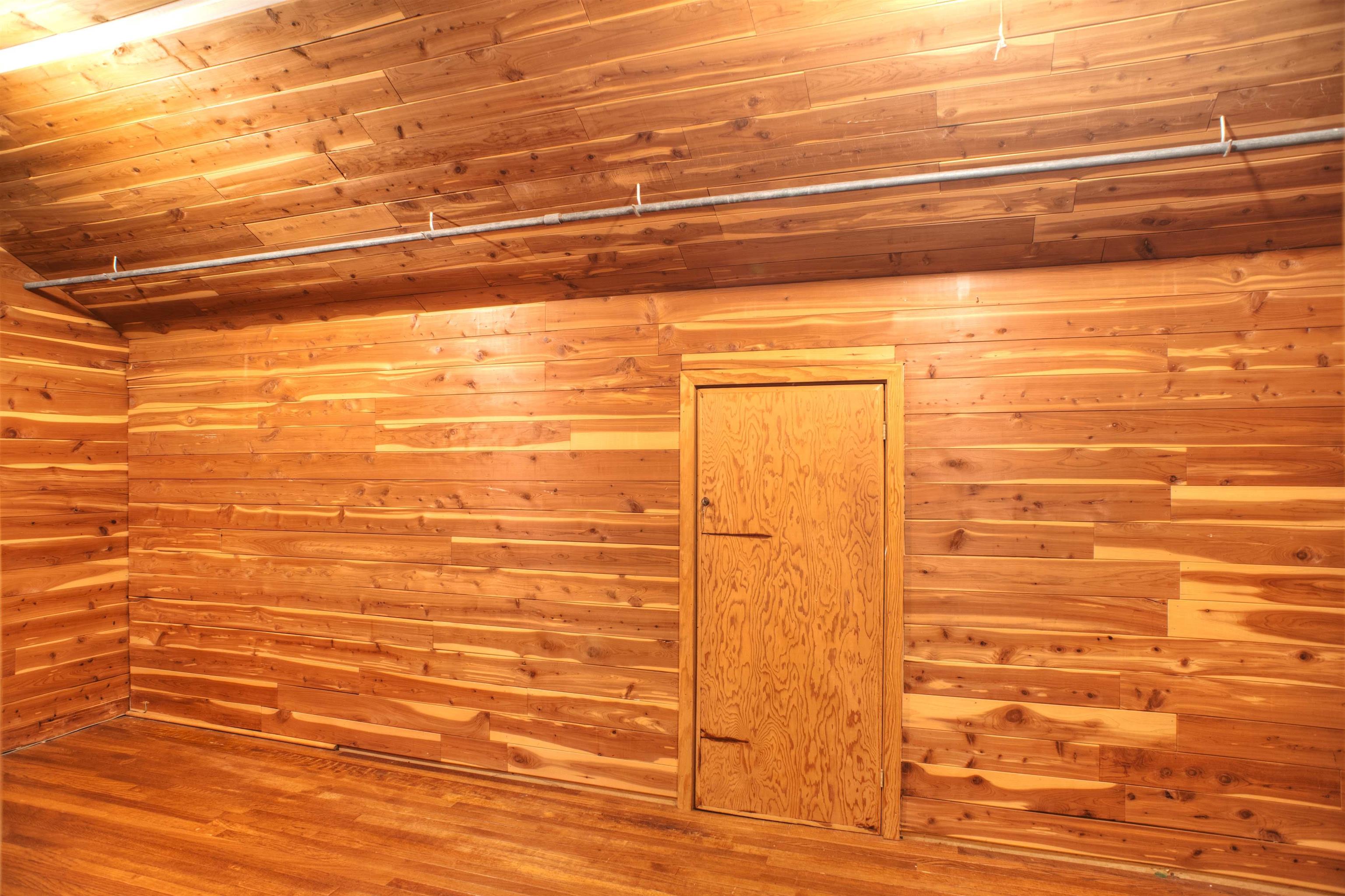 4756 Princeton Road Memphis, TN 38117 - Photo 19 of 22 a view of a glass door